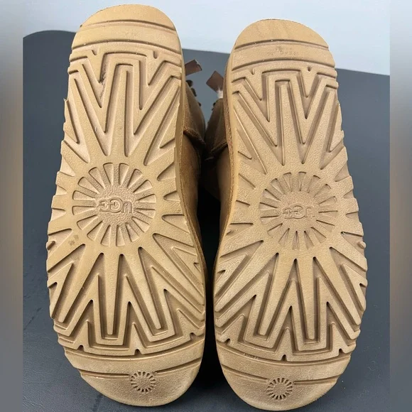 UGG Bailey bow II boots chestnut - Picture 6 of 7